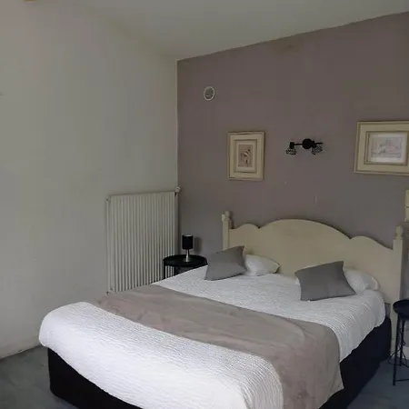 Logis Restaurant La Corniche Des Cevennes 2*